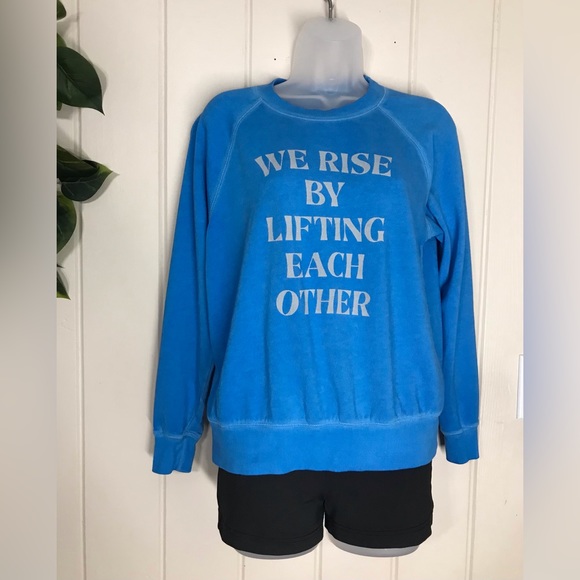 Old Navy LS Blue Pullover Sweatshirt
Crewneck Sweater Blouse
We Rise By Lifting - Picture 2 of 13
